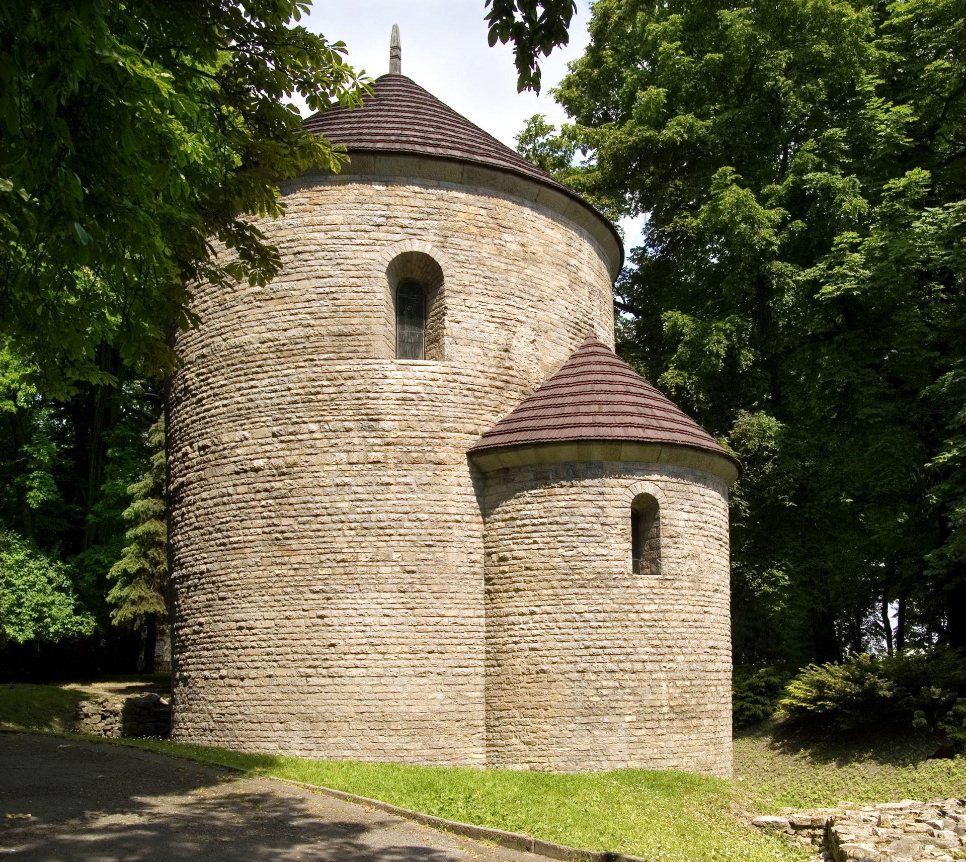 TOP 10 najstarszych polskich zabytków