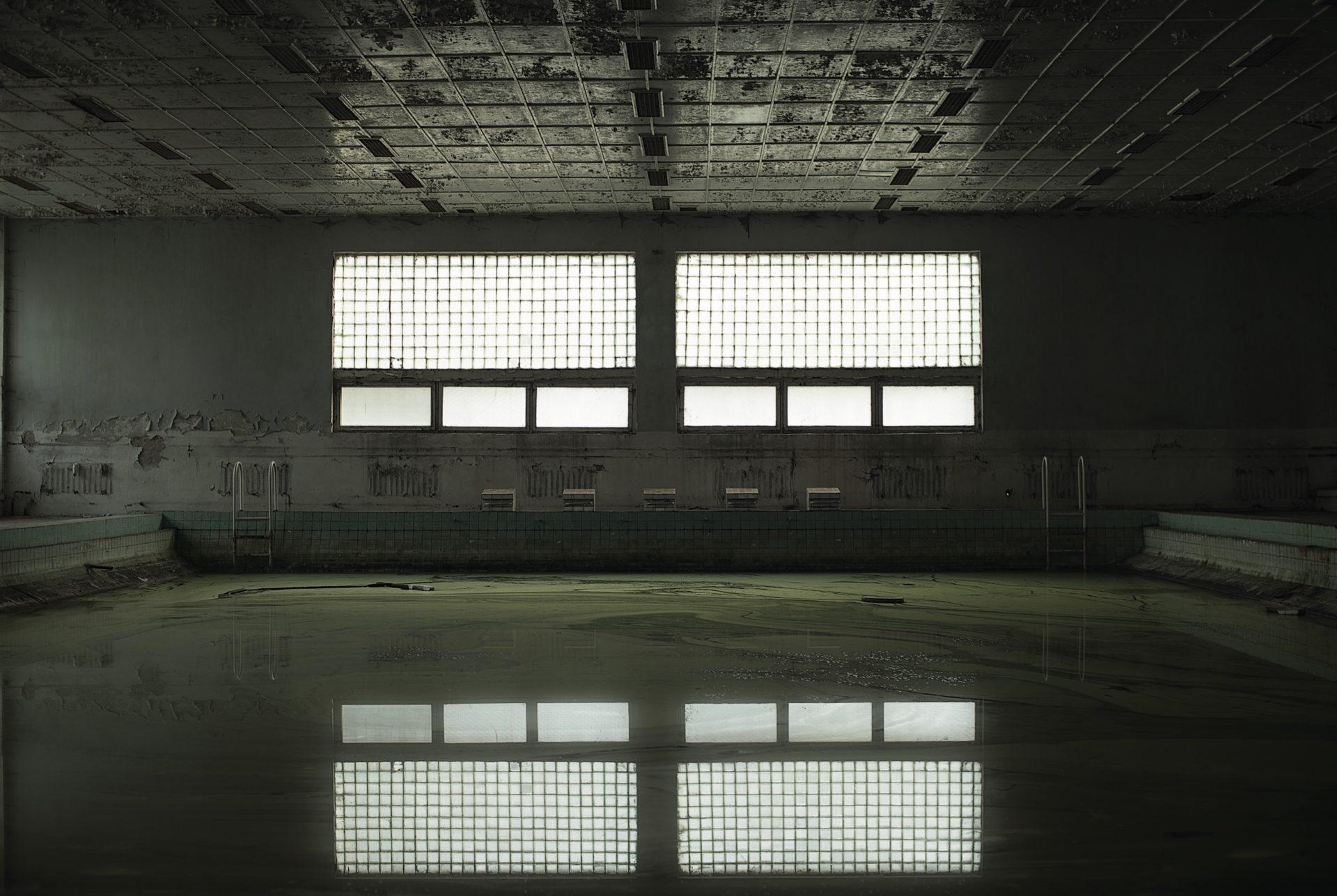 Mała_Moskwa “Zamknięte” / Tomasz Gotfryd