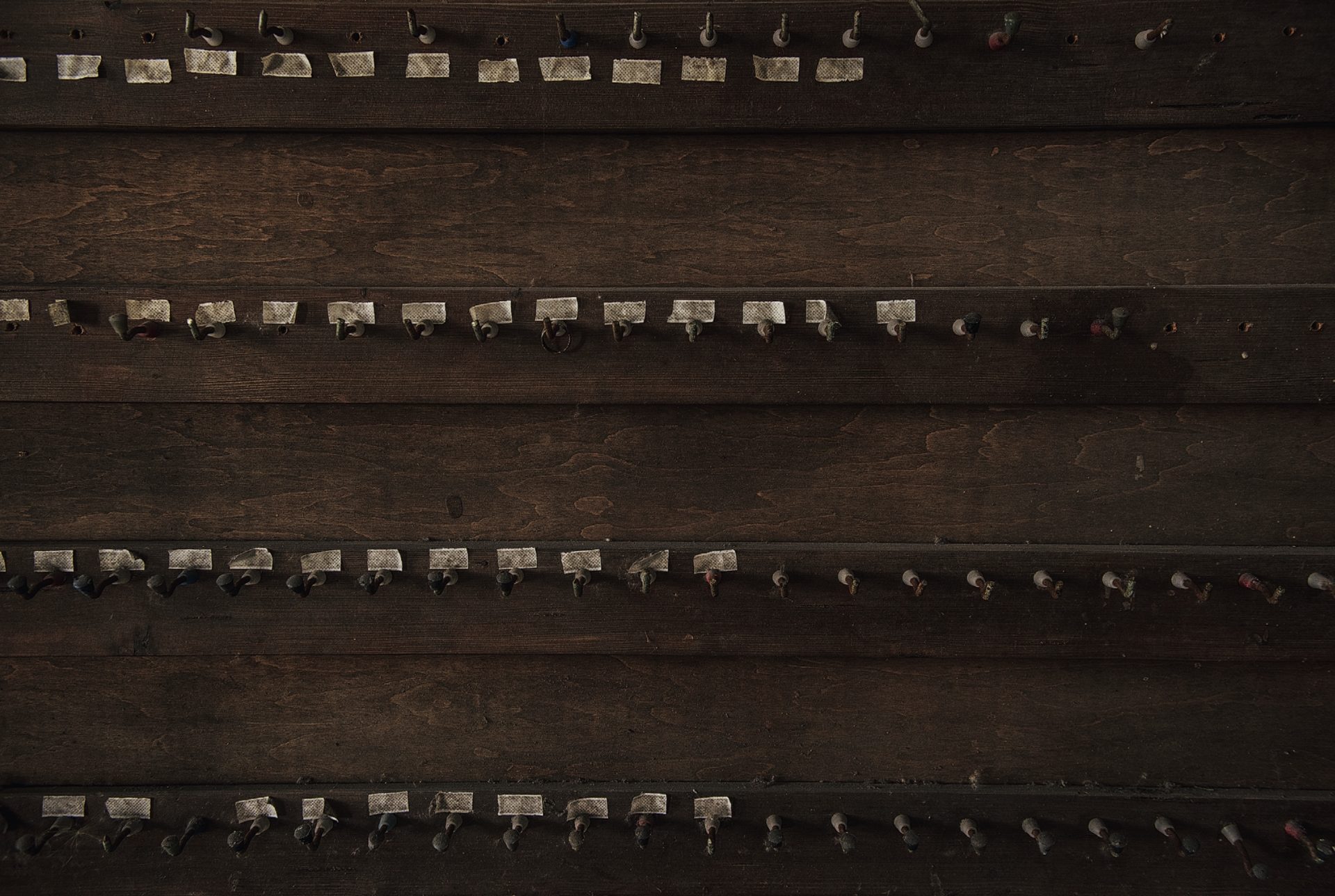 “Zamknięte” / Tomasz Gotfryd