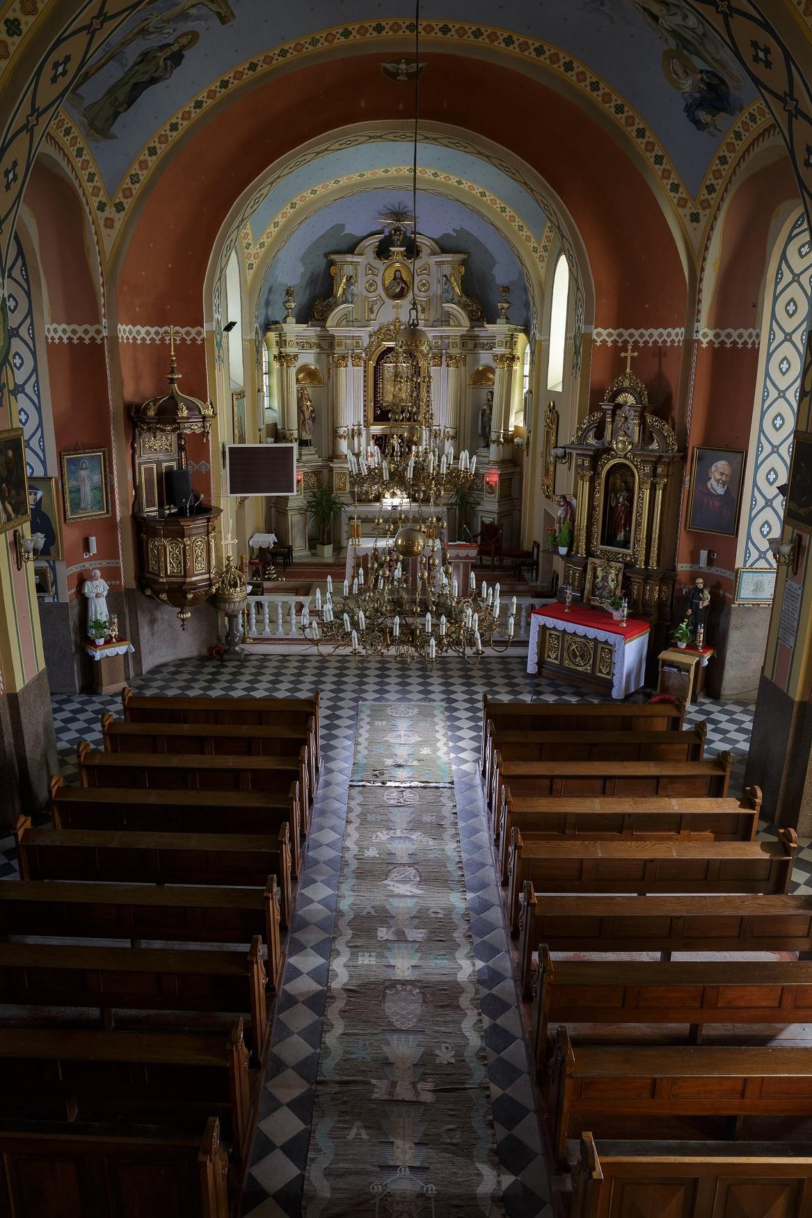 1Tkanina z Lubaczowa Najdłuższy kilim II Rzeczypospolitej: utkane z lwowskiej historii