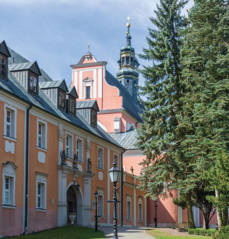 Gościkowo-Paradyż – pocysterski zespół klasztorny