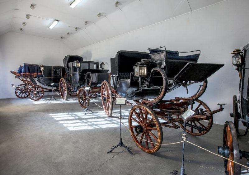 Kórnik – zespół zamkowo–parkowy wraz z kościołem parafialnym – nekropolią właścicieli