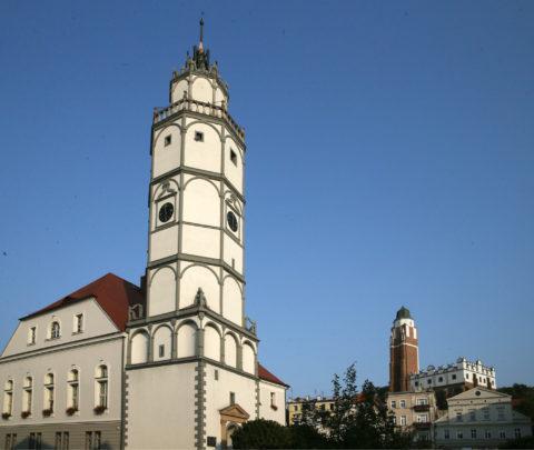 Paczków - zespół staromiejski ze średniowiecznym systemem fortyfikacji.