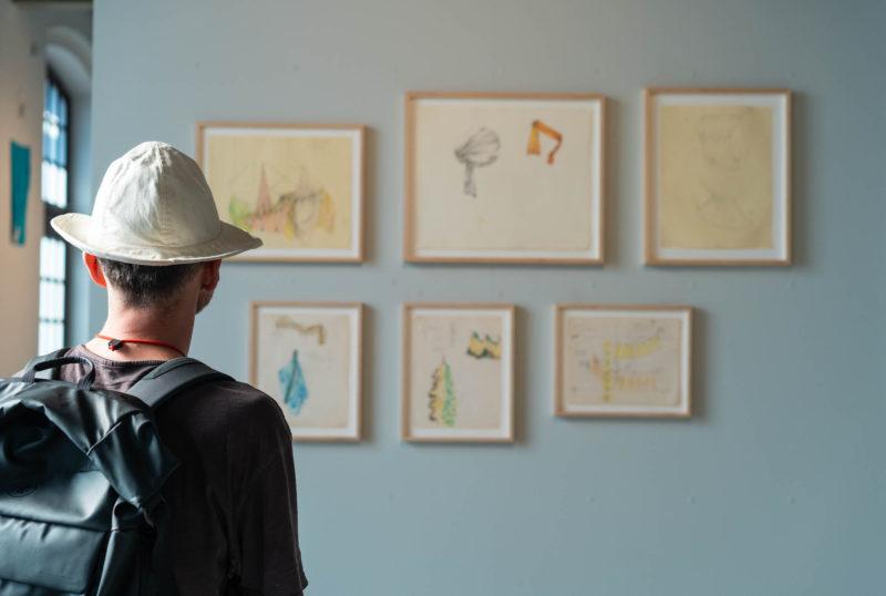 HAWA Centralne Muzeum Włókiennictwa w Łodzi, wystawa czasowa „Tak pracuje tkanina”. Wystawa jest częścią projektu Struktury przeplatania: tkanina jako materiał, metoda, nośnik realizowanego przez Centralne Muzeum Włókiennictwa w Łodzi, Wydział Sztuk Pięknych, Muzyki i Designu Uniwersytetu w Bergen w Norwegii oraz Szkołę Doktorską Akademii Sztuk Pięknych w Krakowie.