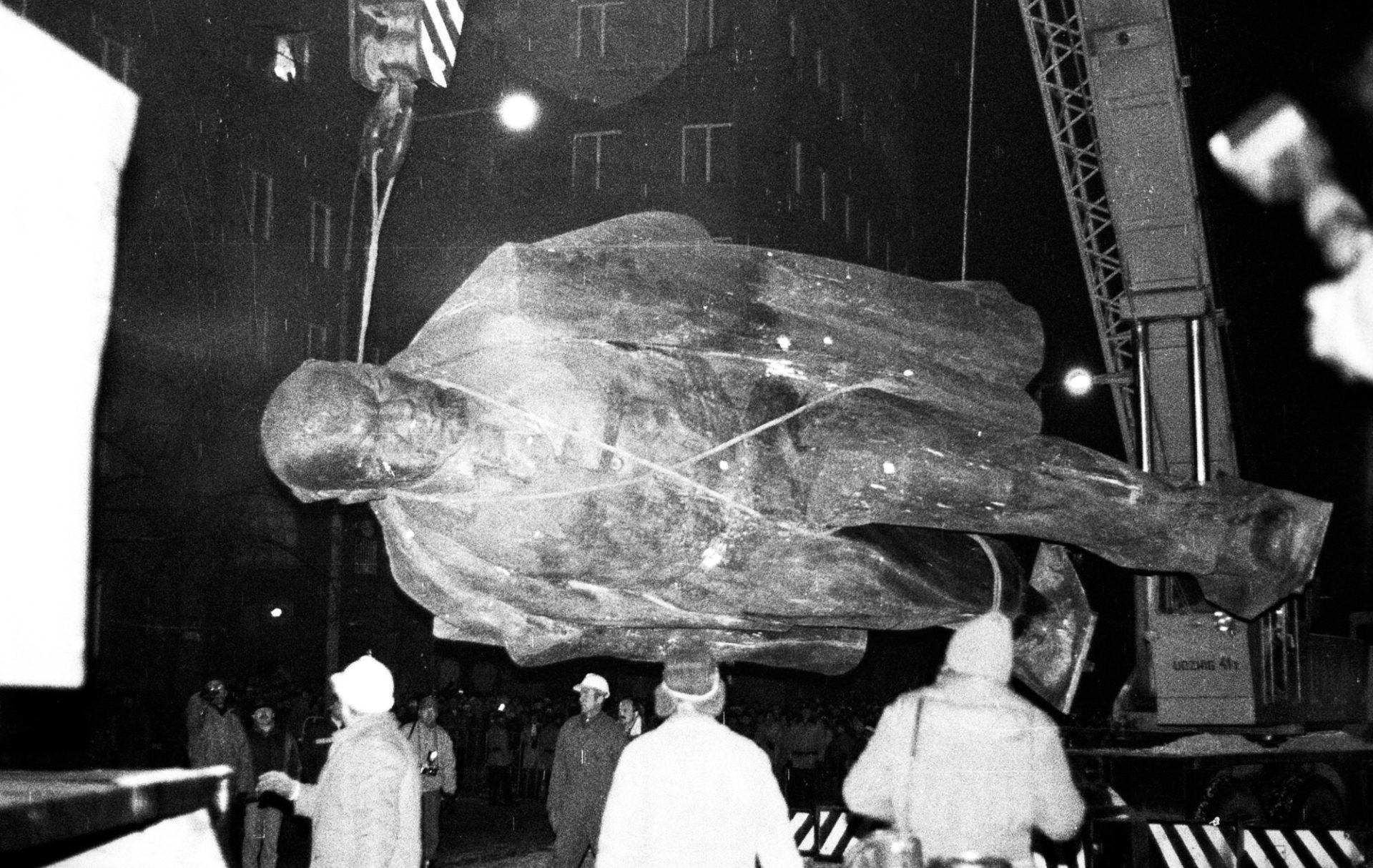 Lenin_NH Sztuka zabytkami stojąca