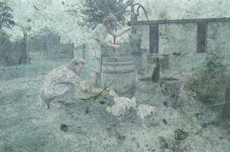 Kobiety przy studni, ok. 1936 r.