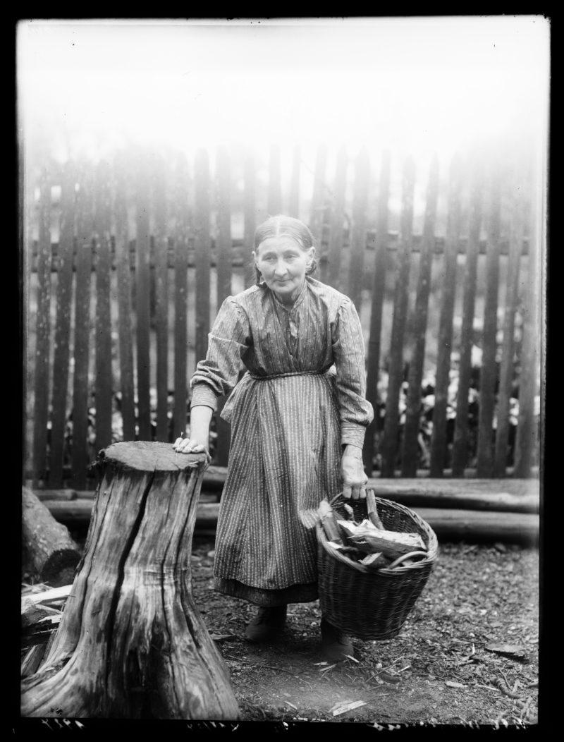 Portret chłopki, lata 20. XX w.