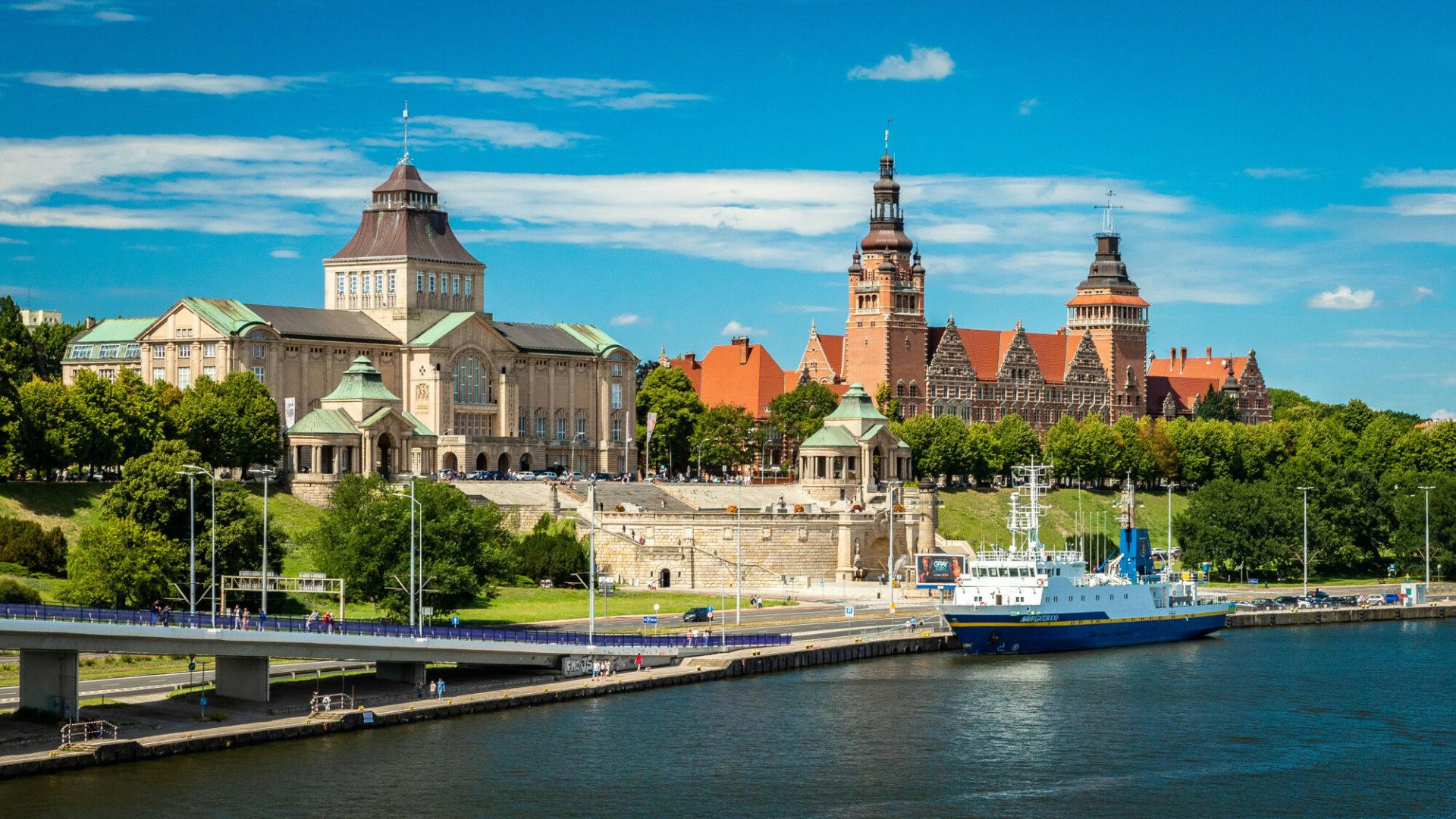 Trochę Ziemia Obiecana, trochę Dziki Zachód