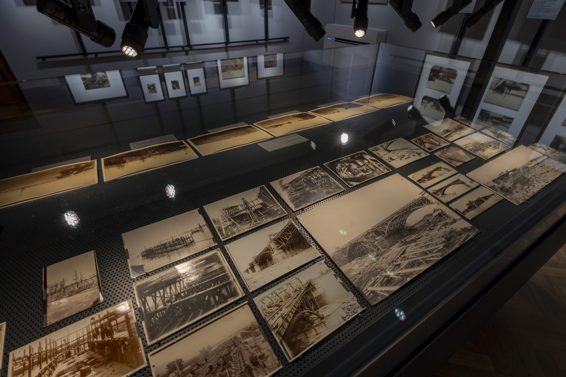 fot. Bartosz Bajerski, Muzeum Narodowe w Warszawie Fotografia industrialna