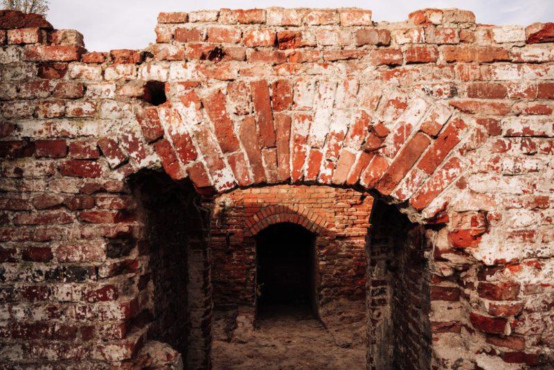 Piwnice pałacu Saskiego.