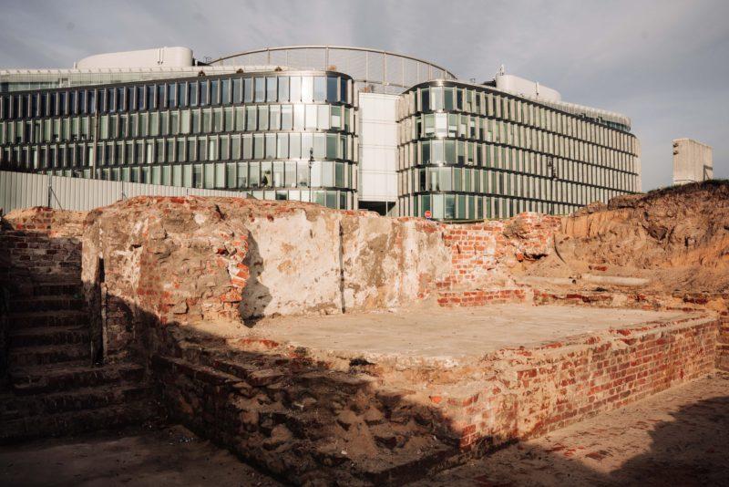 Piwnice pałacu Saskiego.