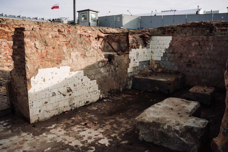 Piwnice pałacu Saskiego.