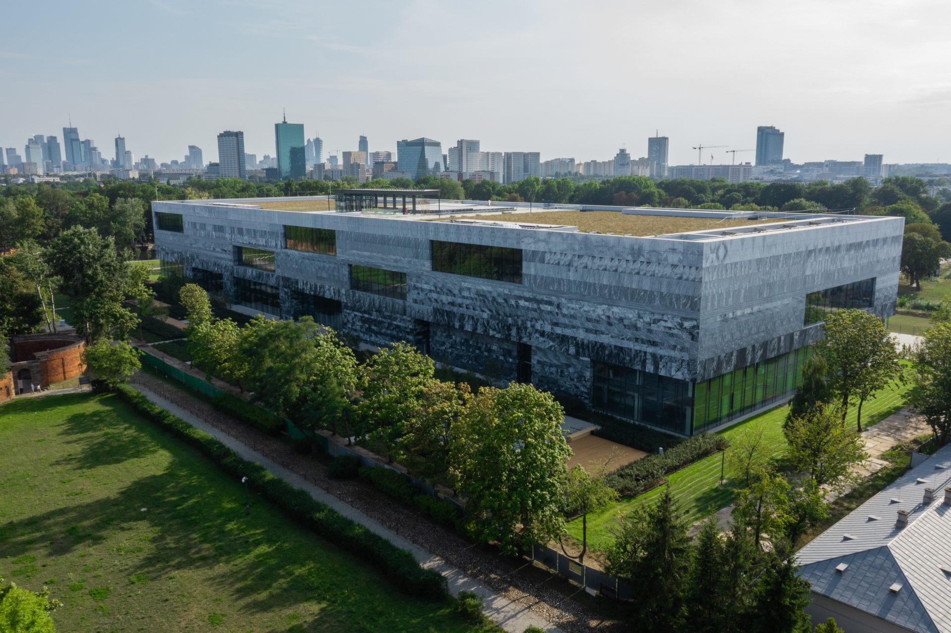 Siedziba Muzeum Historii Polski (elewacja od strony wschodniej) (3) Siedziba Muzeum Historii Polski, Warszawa, 2023 r.