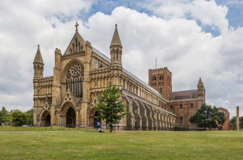 Katedra St Albans po renowacji.
