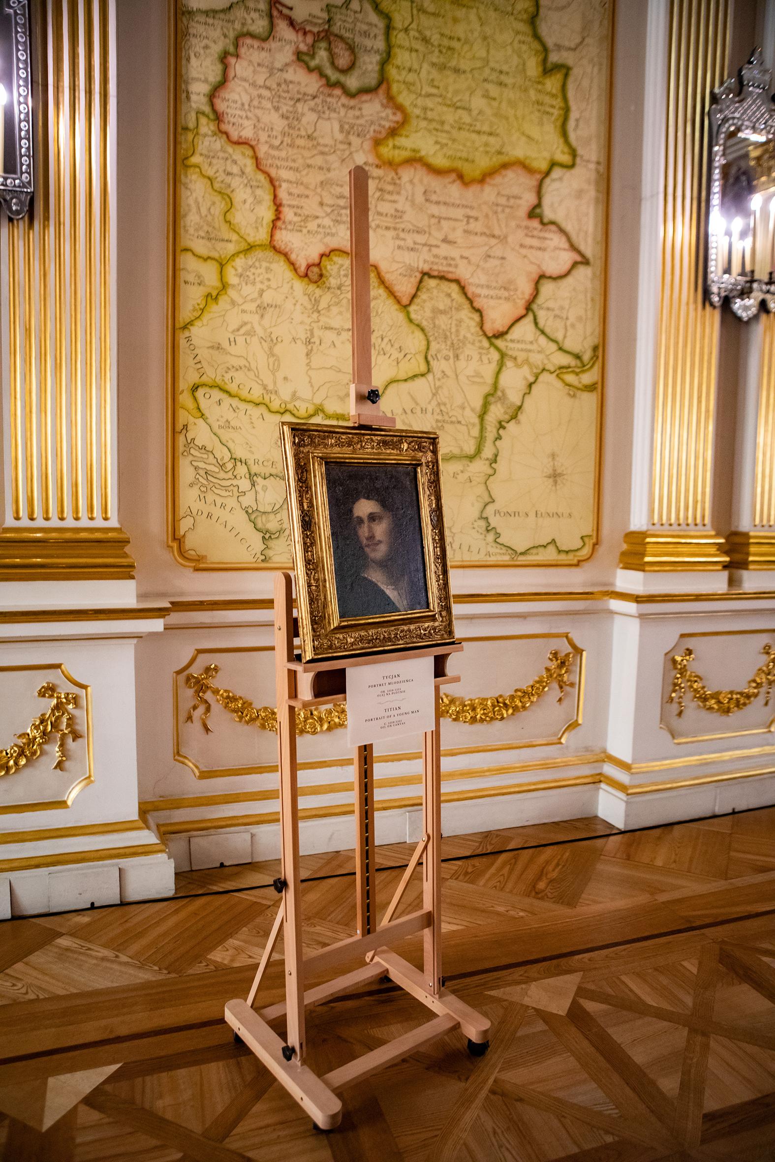 Tycjan "Portret młodzieńca" Tycjan, "Portret młodzieńca", powstał prawdopodobnie przed 1515 rokiem.