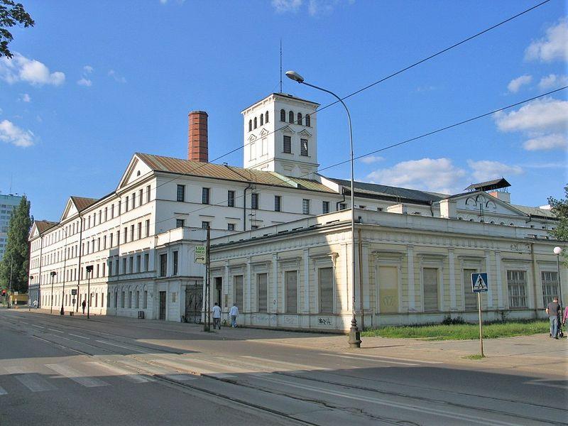TOP 10 najciekawszych zbiorów tekstyliów w Polsce