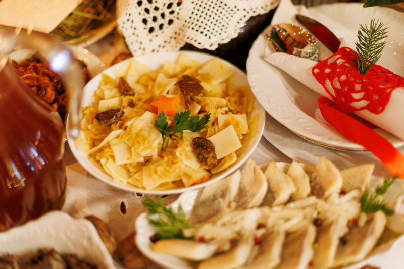 Konkurs kulinarny "Tradycyjny stó? wigilijny" w Bia?ymstoku Kutia i kebab