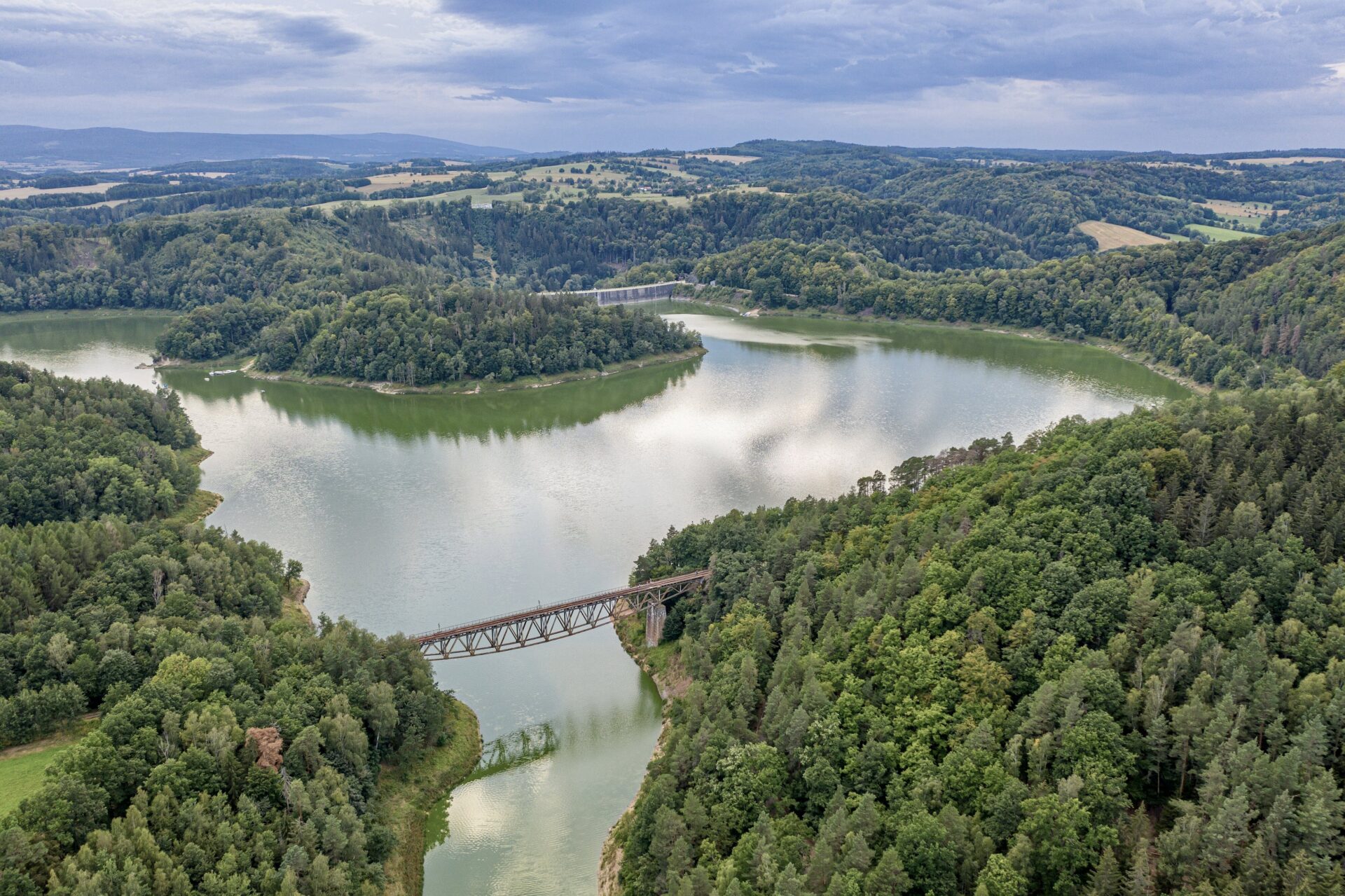 Aerial view of lake and railway bridge in Pilchowice. Pociąg do Hollywood