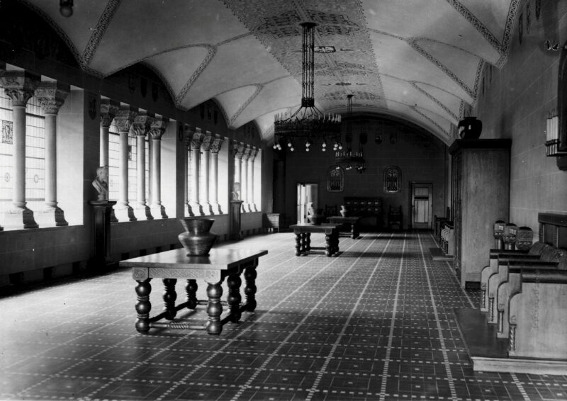 Pokoje dla Hitlera – powaga i swojskość