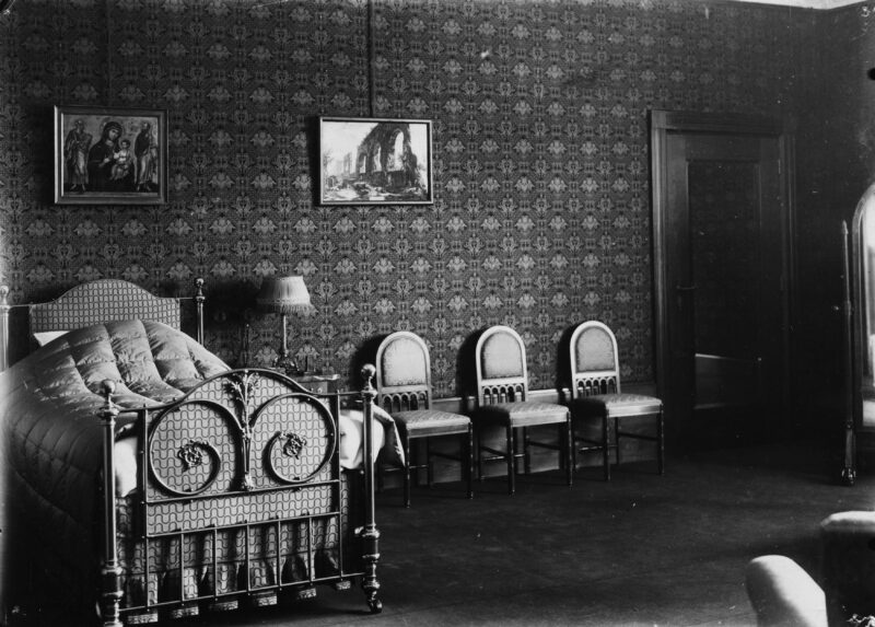 Pokoje dla Hitlera – powaga i swojskość