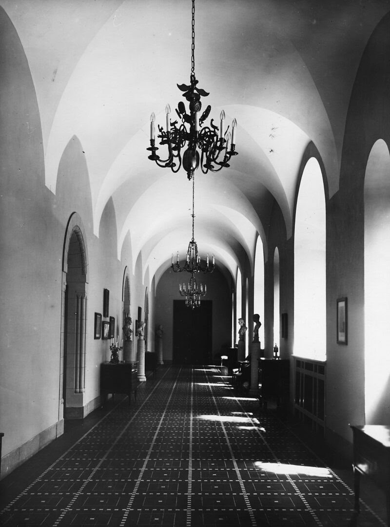 Pokoje dla Hitlera – powaga i swojskość