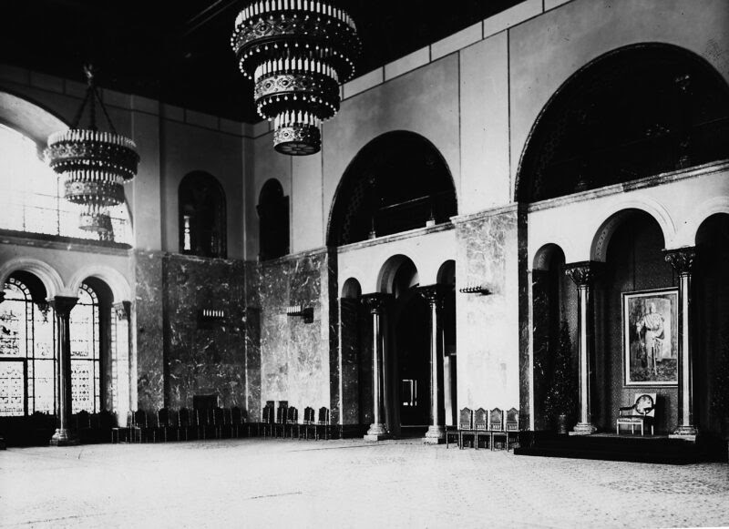 Pokoje dla Hitlera – powaga i swojskość