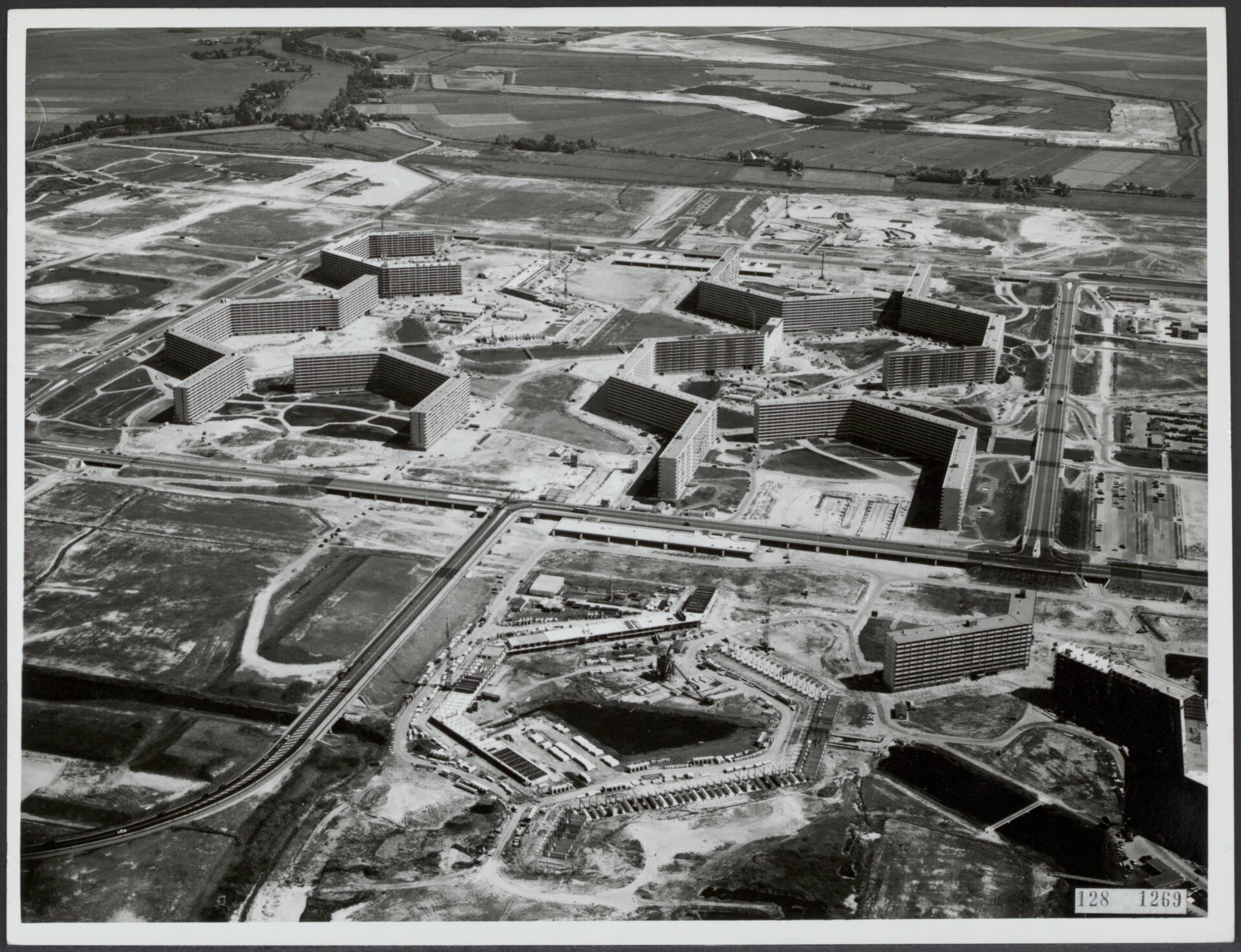 1b Osiedle Bijlmermeer w Amsterdamie