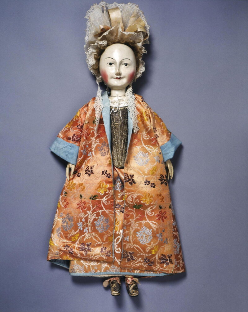 2006AM5099 Pandory – emisariuszki mody