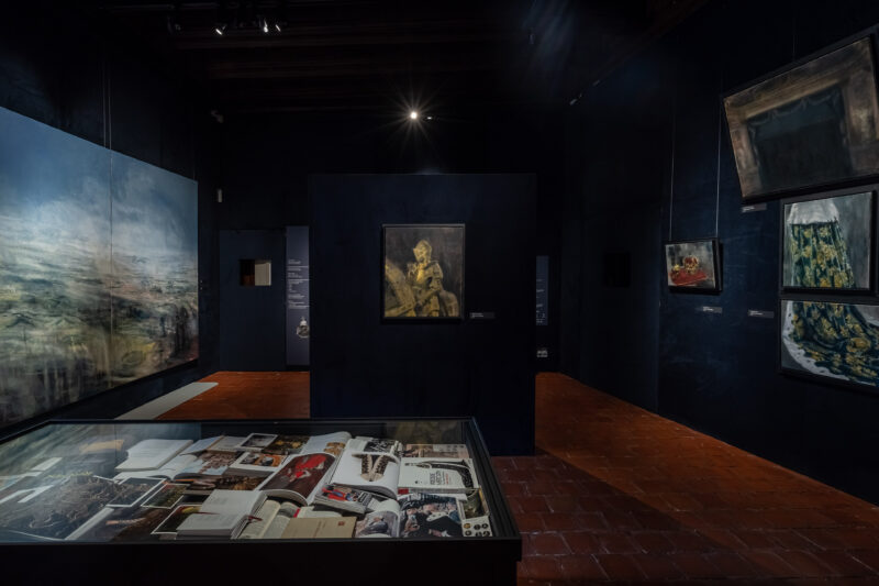 Powolne ciemnienie malowideł