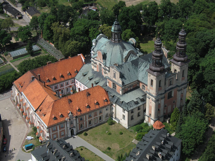 Jak cenne głowy wylądowały w Lądzie