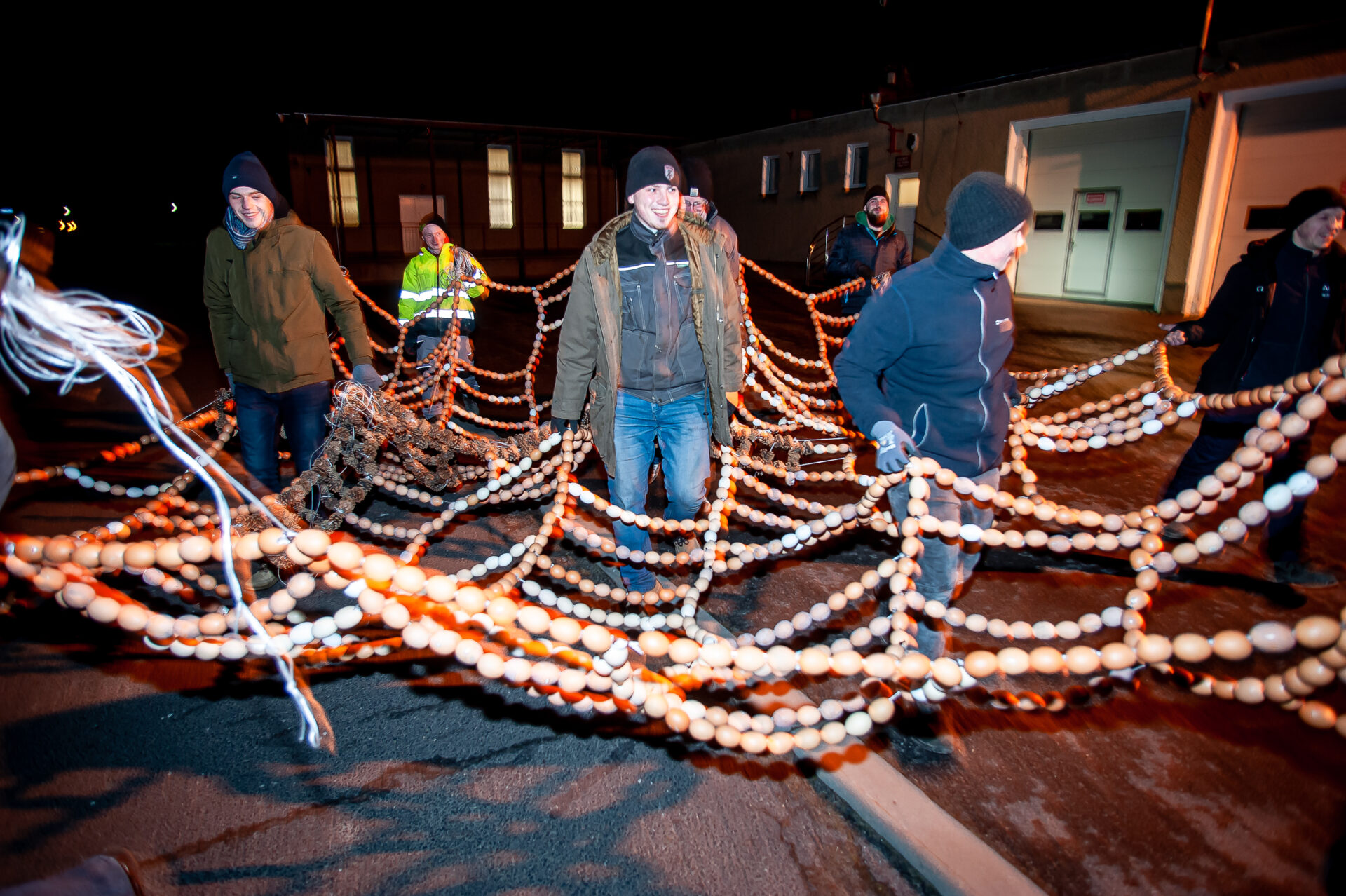 Dwunastu wspaniałych i brama z wydmuszek