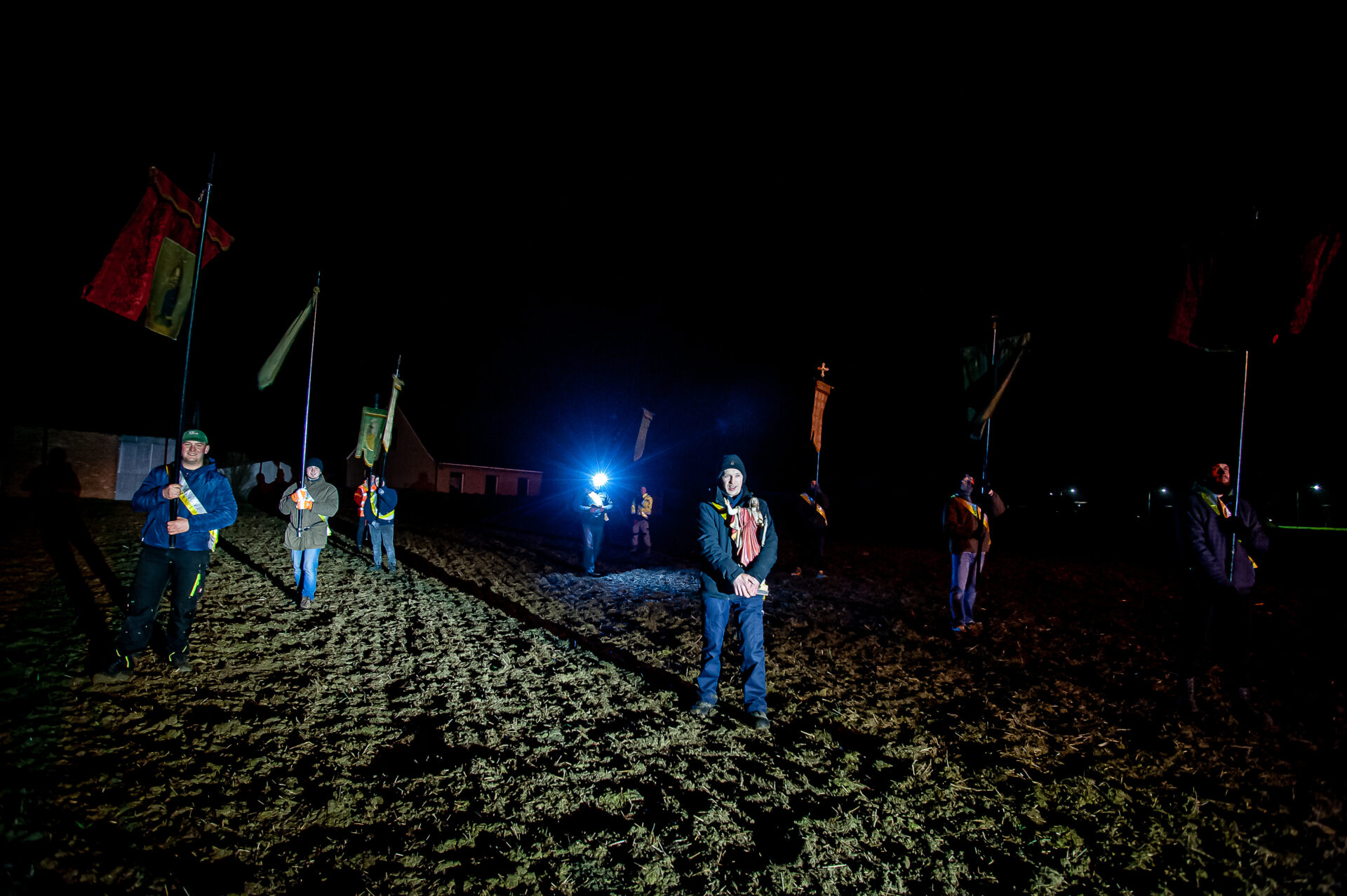 Dwunastu wspaniałych i brama z wydmuszek