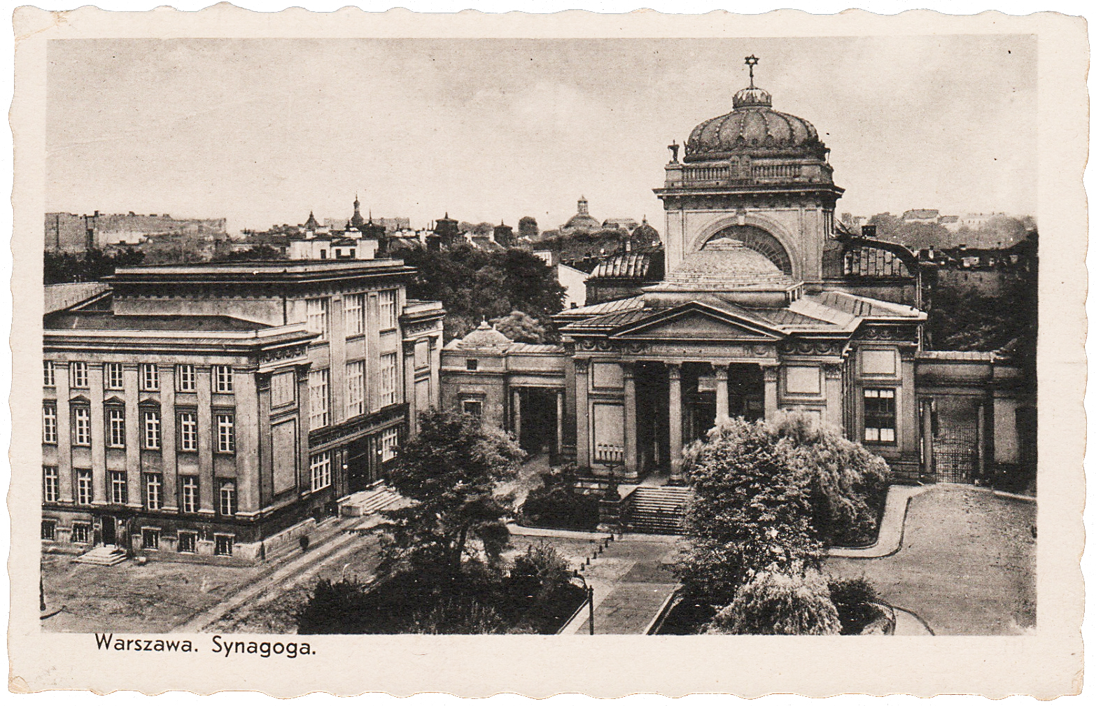 4._Fasada_G__wnej_Biblioteki_Jud._K._Wojuty_ski_1936-1939r_001 copy Wielka Synagoga i gmach Głównej Biblioteki Judaistycznej (z lewej). Warszawa, Tłomackie, przed II WŚ