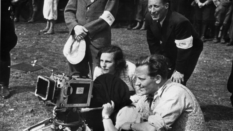 dwedwedwe Piękno w służbie zbrodni