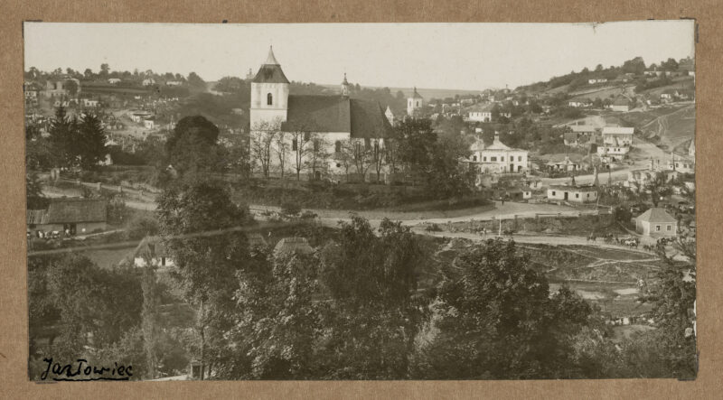 Jazłowiec (Jazłoweć, Ukraina). Widok ogólny miasta Jazłowiec, widok ogólny miasta, ok. 1916–1918 r.