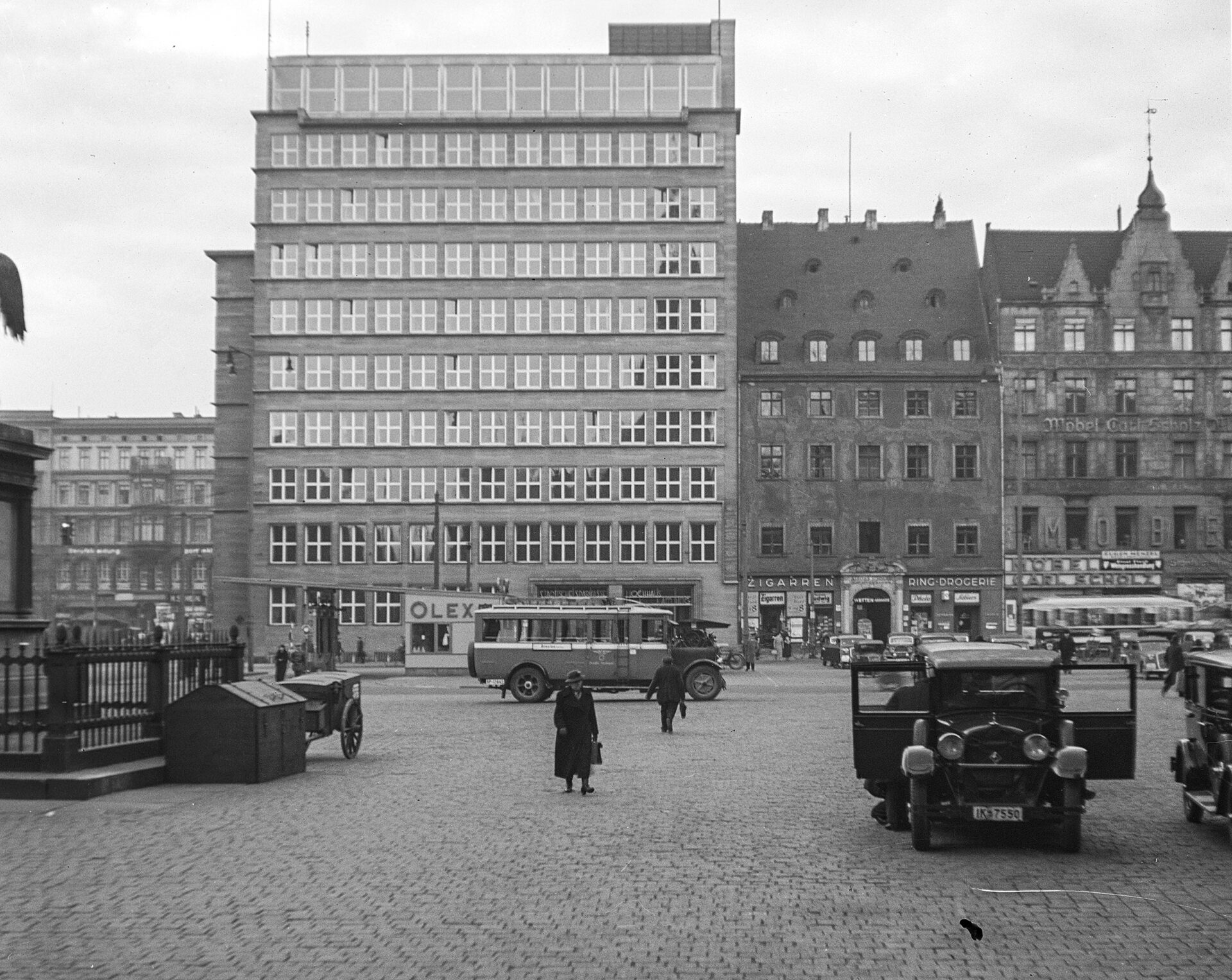 Wroclaw_IS_PAN_0000156035___OBR Fragment zabudowy zachodniej pierzei Rynku. Wrocław (wówczas Bresalu), 1936 r.