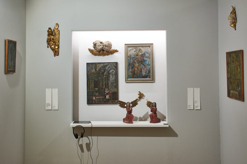 Białoszewski, świątki, ikony i dworek Konopnickiej