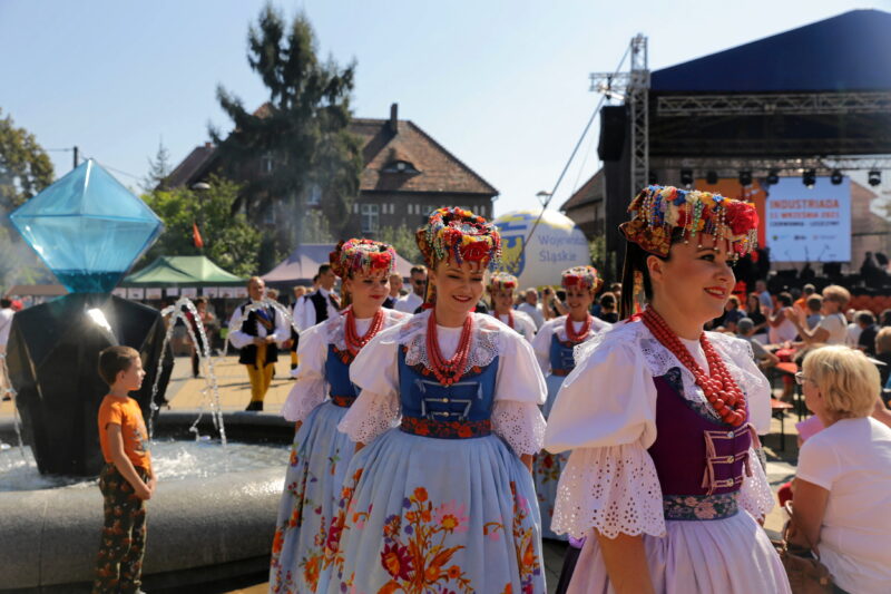Zespół Pieśni i Tańca "Śląsk" podczas "Industriady" - Swieta Szlakuw Zabytków Techniki. Czerwionka Leszczyny, wrzesień , 2021 r.