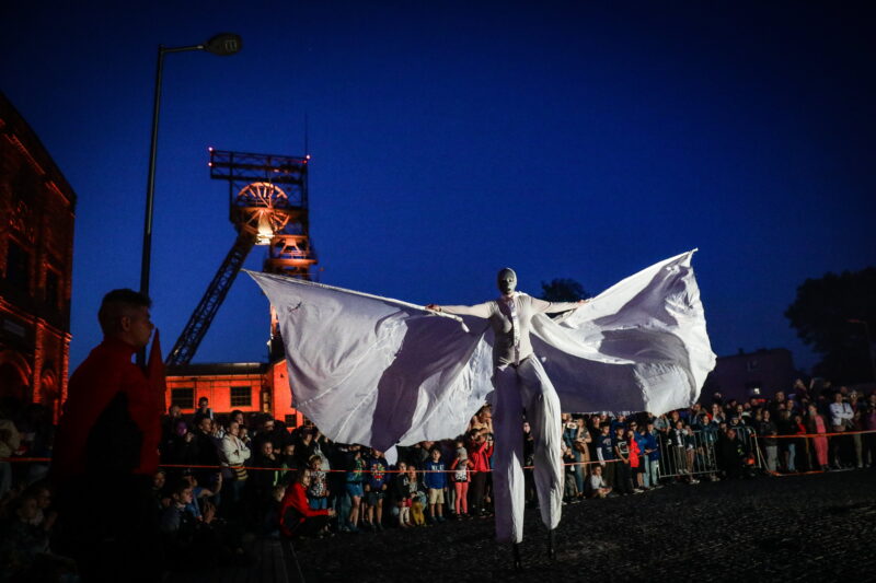 Festiwal "Industriada" - show grupy Locomotora. Rybnik, Zabytkowa Kopalnia Ignacy, 17 czerwca 2023 r.
