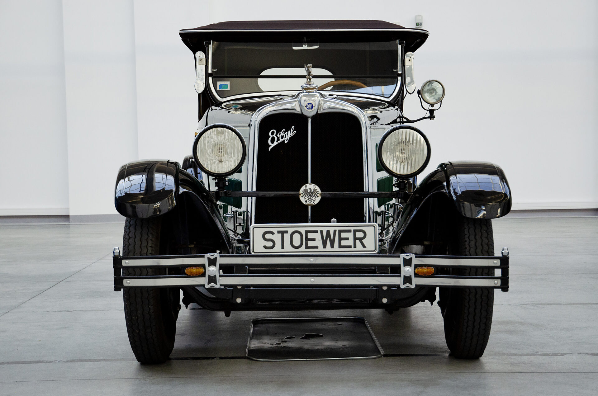 Stoewer z 1928 r. jedyny zachowany S* z nadwoziem typu phaeton - otwartym z dwoma siedzeniami