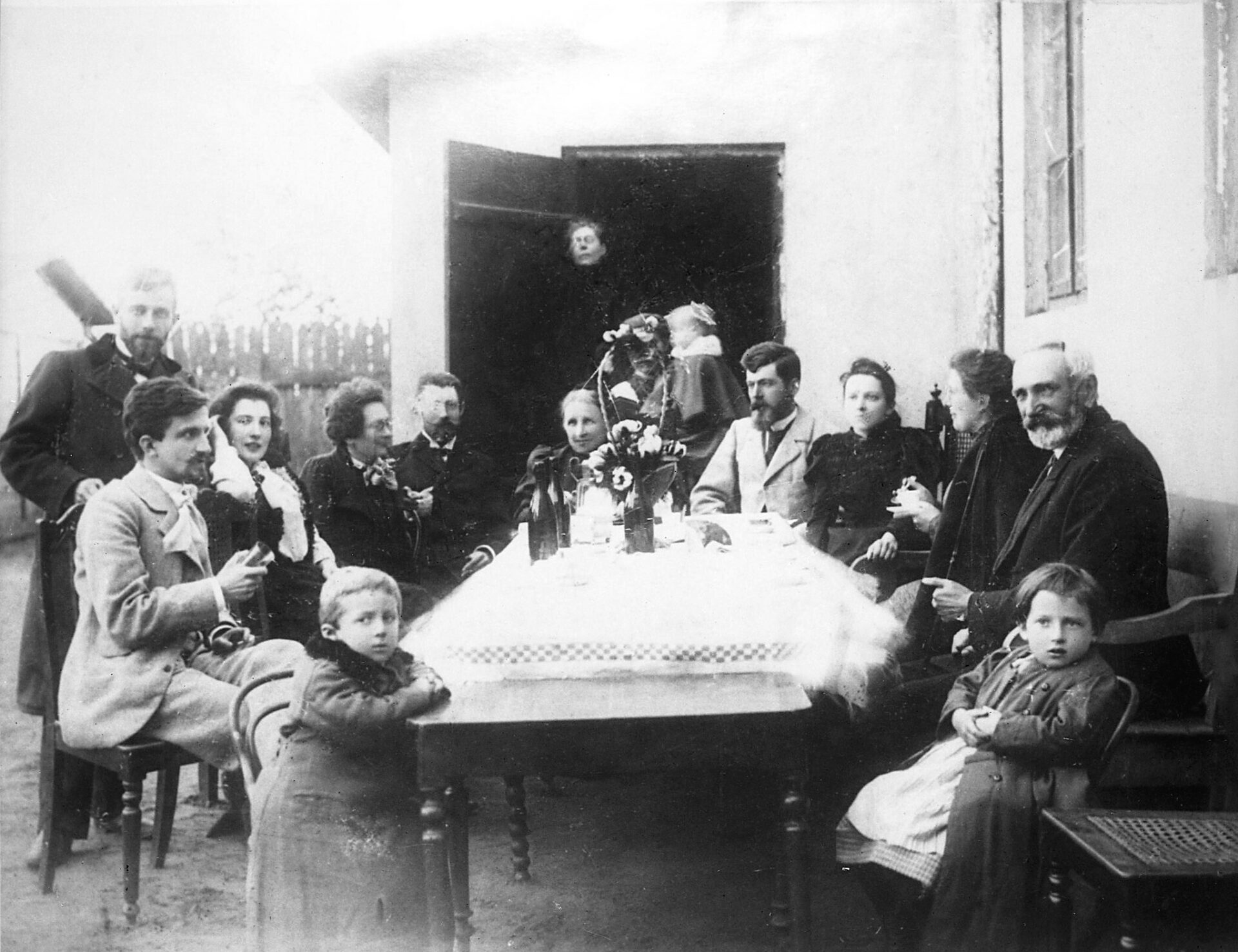 Białoszewski, świątki, ikony i dworek Konopnickiej