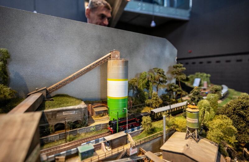 Festiwal "Industriada". Dawna kopalnia "Saturn" (obecnie kompleks Centrum Sztuki Wspolczesnej Elektrownia ). Czeladź, czerwiec 2023 r.