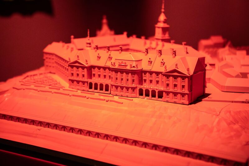 Model "Skrzydło Saskie". Wystawa "Saskie Wizje. Architektura władzy" ma Zamku Królewskim w Warszawie