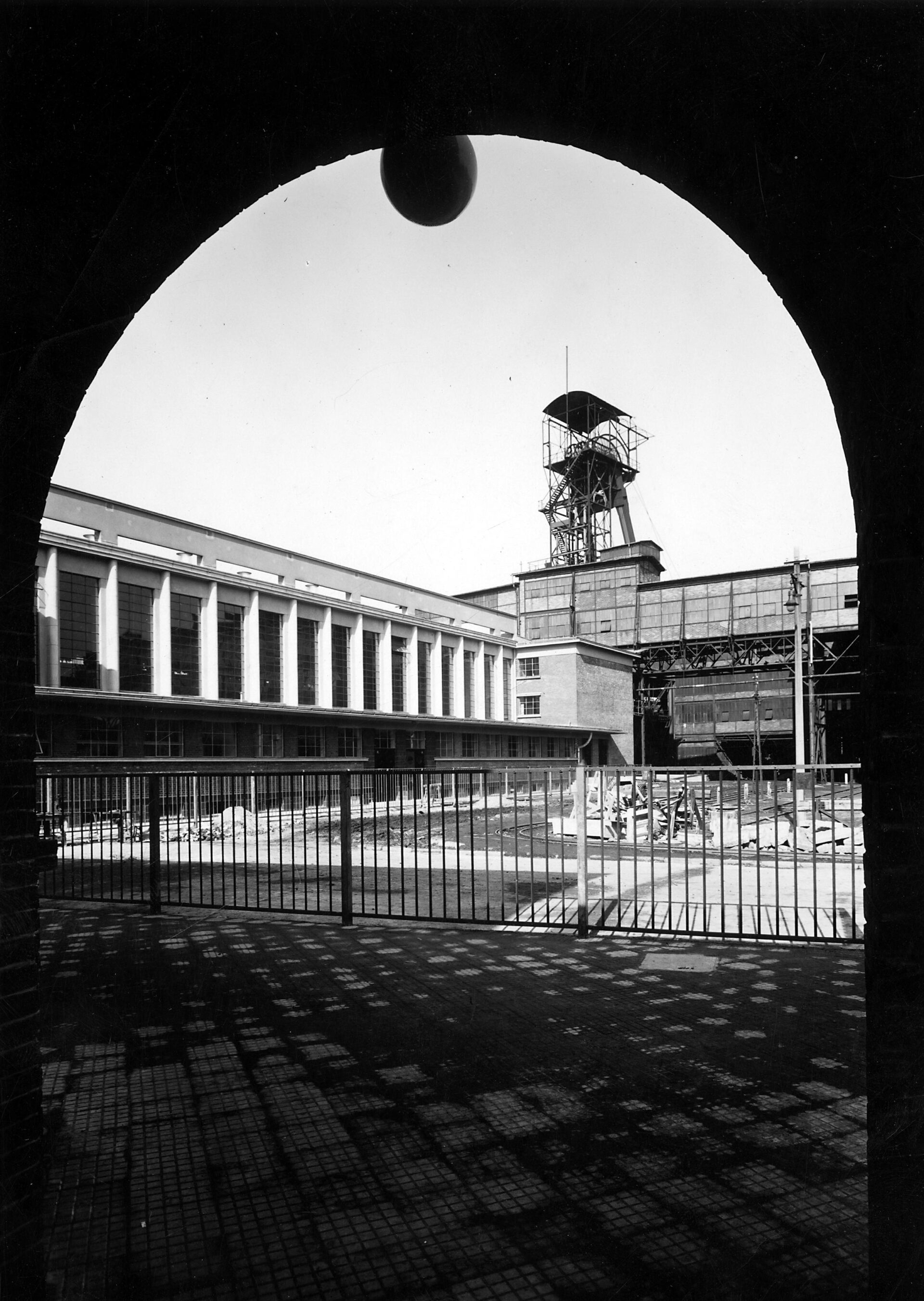 PIC_1-G-1276-3 Pamięć węgla i stali