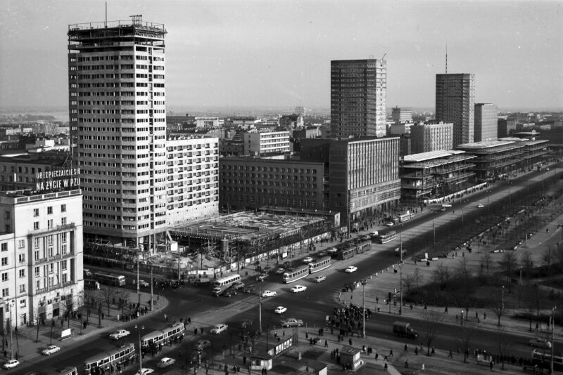 Budowa Ściany Wschodniej w Warszawie. widok z budynku PAST-y, 1966 r.