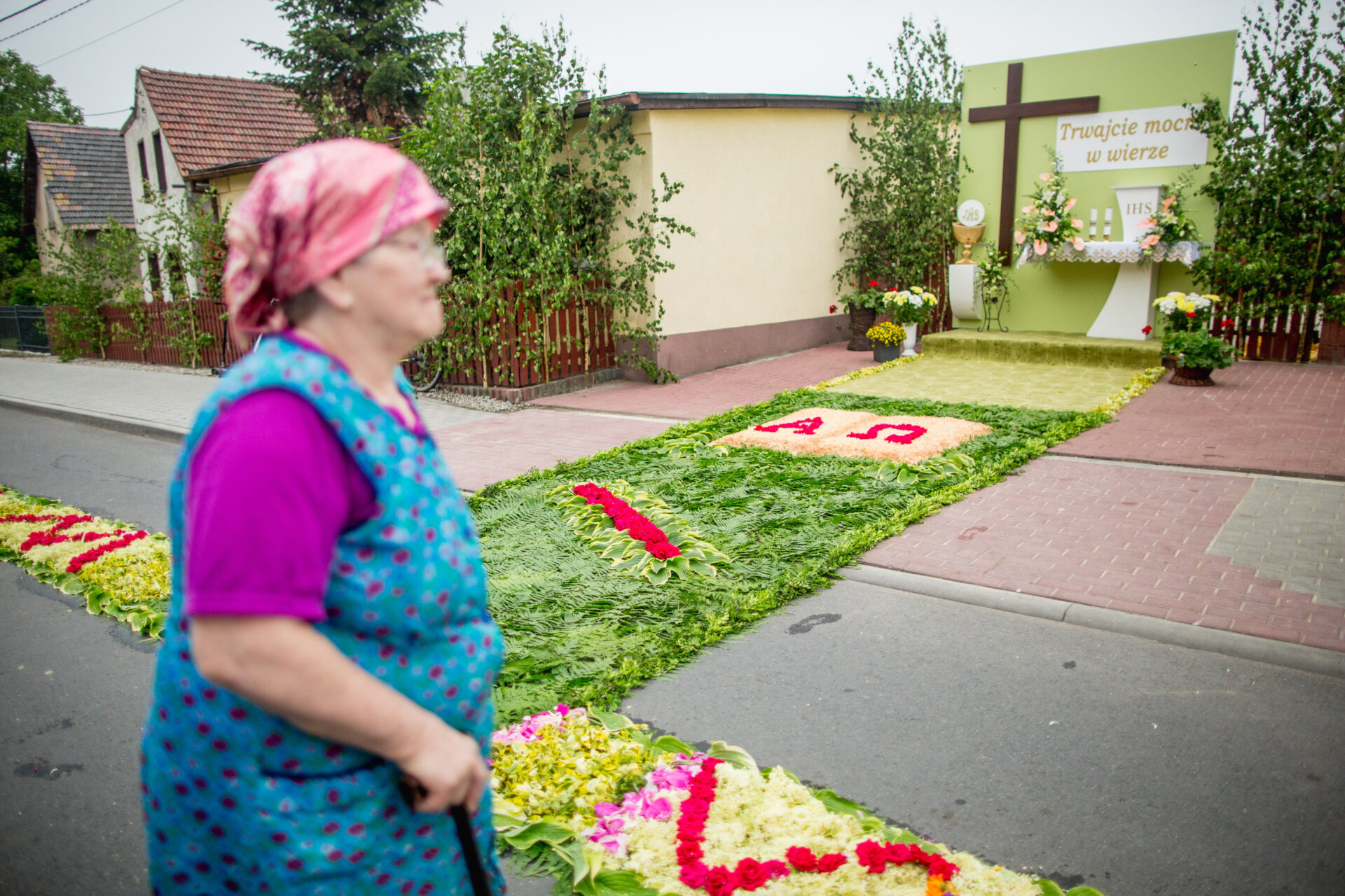 ZALESIE_SLASKIE_15 Dywany z płatków wiary