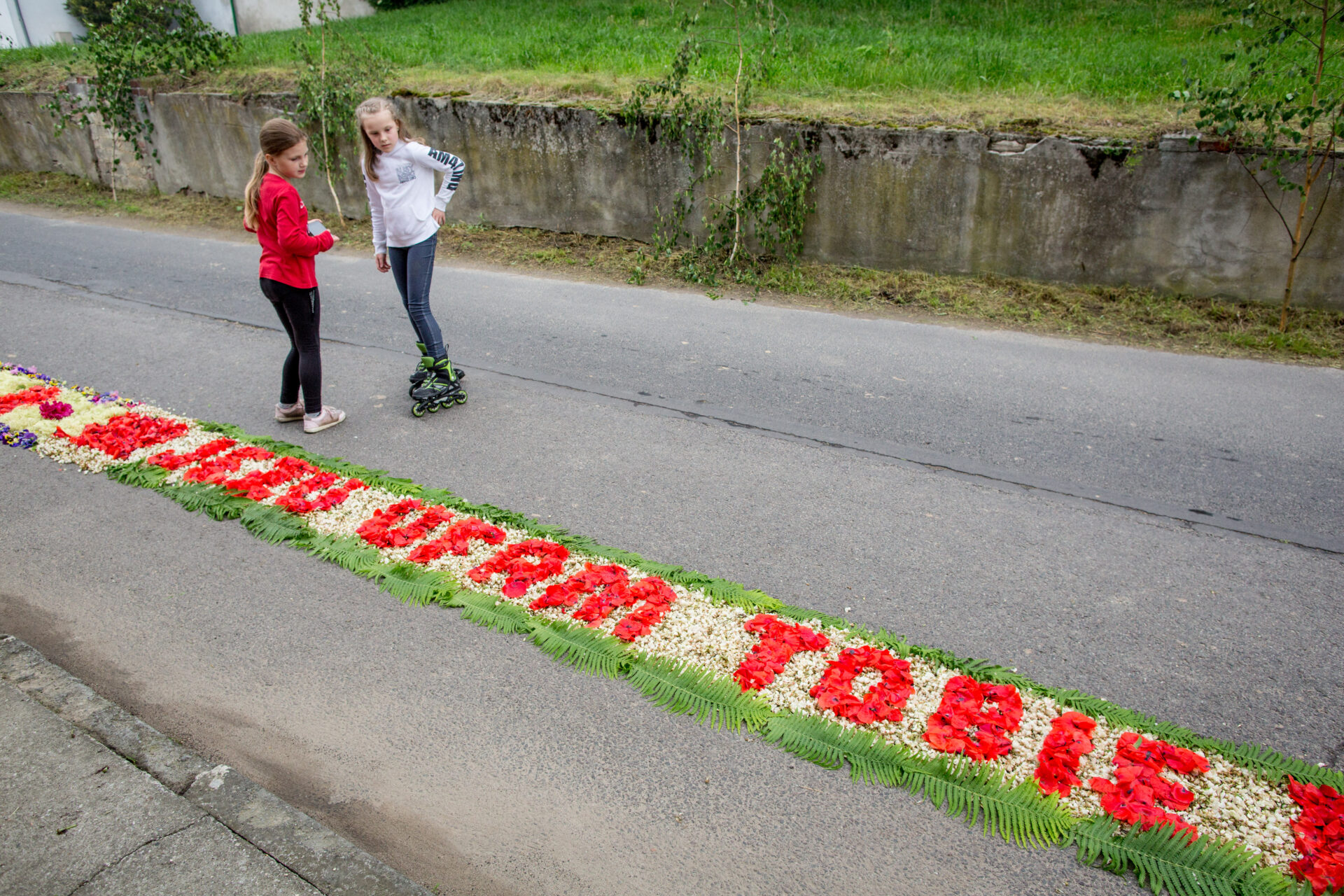 ZIMNA_WODKA_015 Dywany z płatków wiary