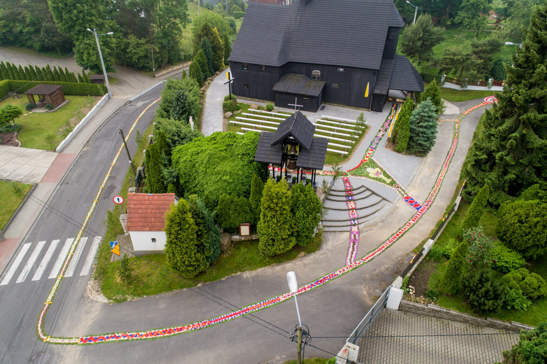 ZIMNA_WODKA_044 Dywany z płatków wiary