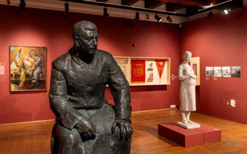 Lato inne niż wszystkie