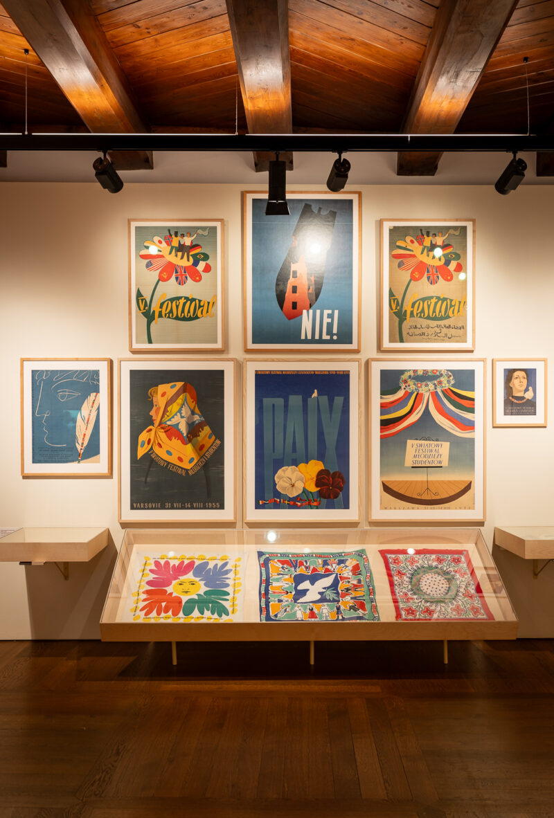 Lato inne niż wszystkie